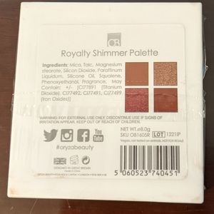 Oryza Beauty Royalty Shimmer Eyeshadow